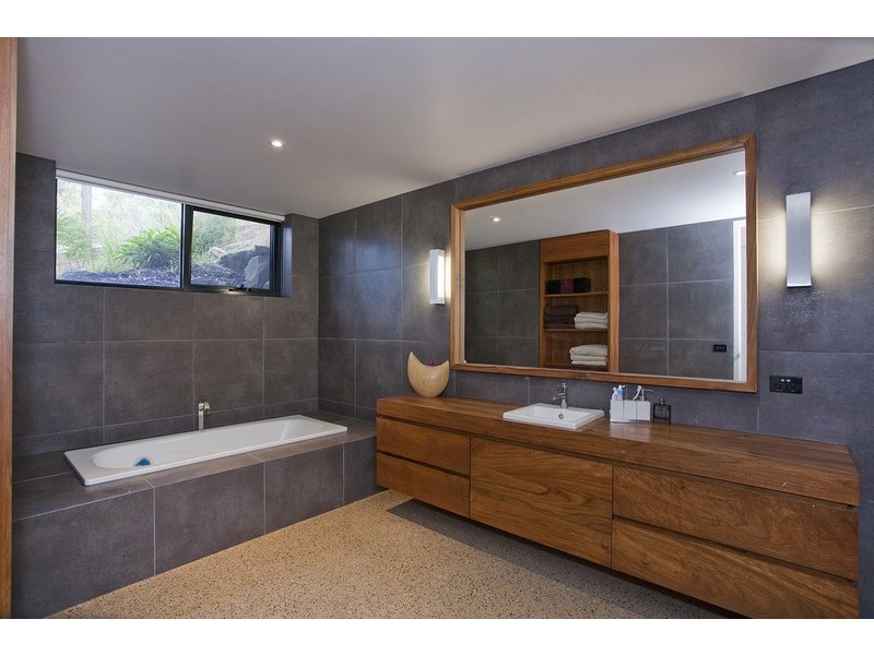 26 Toorak Terrace, Lorne VIC 3232