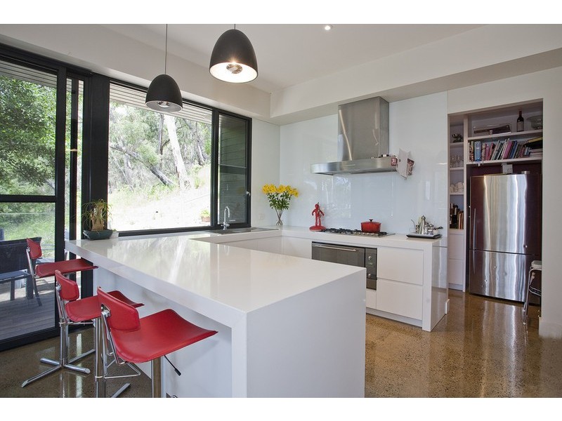 26 Toorak Terrace, Lorne VIC 3232