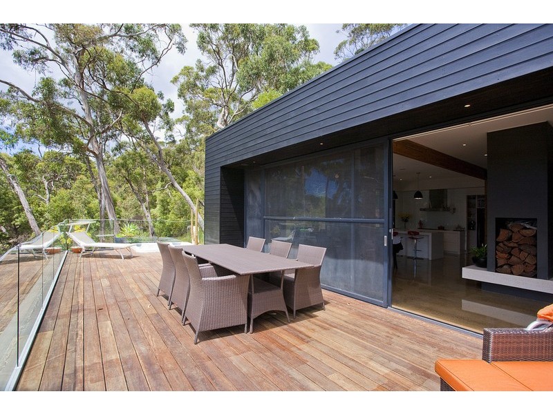 26 Toorak Terrace, Lorne VIC 3232