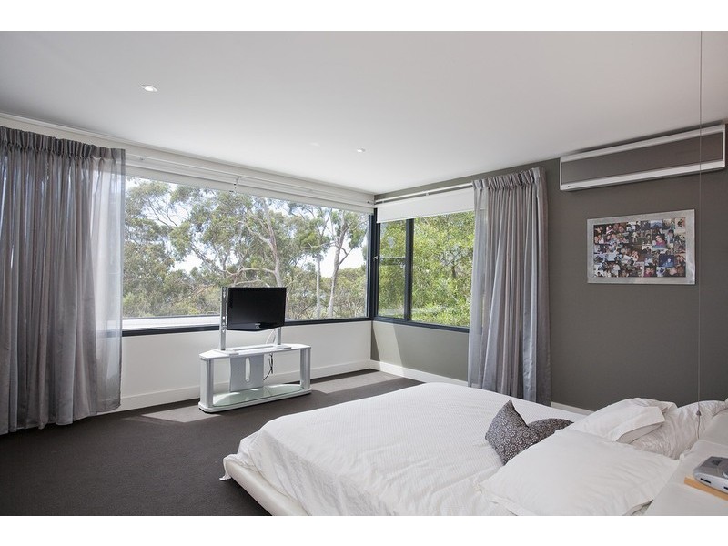 26 Toorak Terrace, Lorne VIC 3232