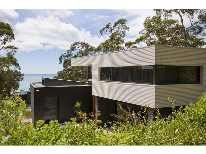 26 Toorak Terrace, Lorne VIC 3232