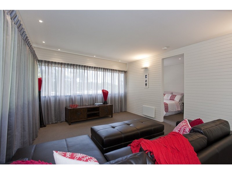 26 Toorak Terrace, Lorne VIC 3232