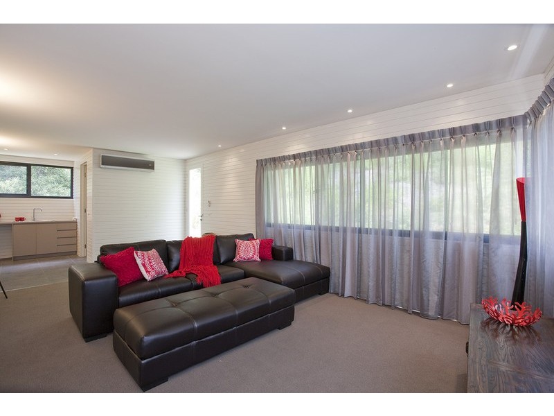 26 Toorak Terrace, Lorne VIC 3232
