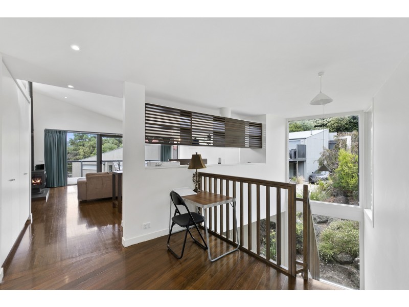 3/21 Deans Marsh Road, Lorne VIC 3232