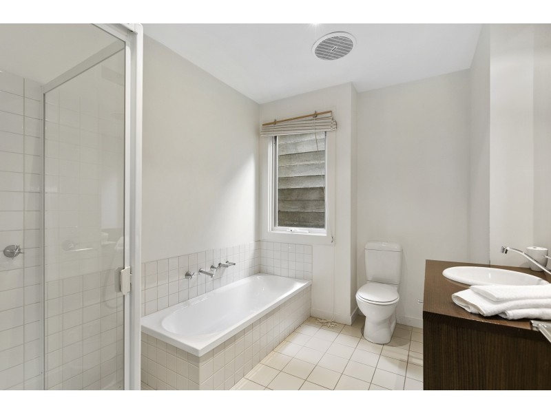 3/21 Deans Marsh Road, Lorne VIC 3232