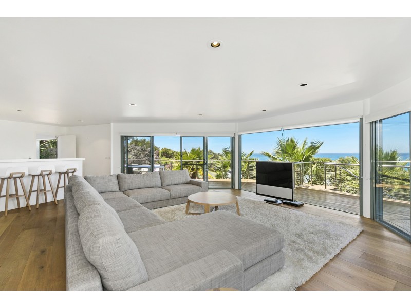41 Hall Street, Lorne VIC 3232