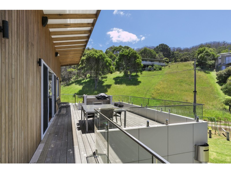 19 Sarsfield Street, Separation Creek VIC 3221