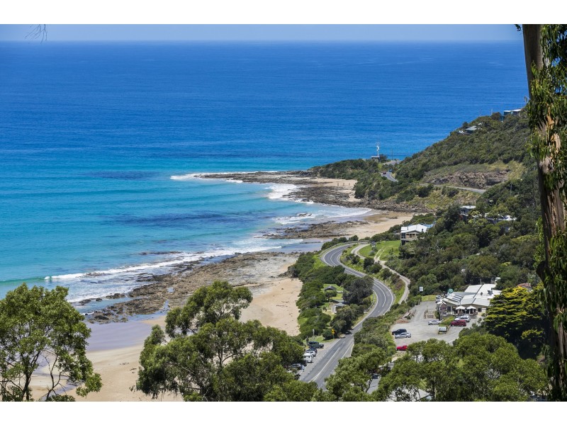24 Karingal Drive, Wye River VIC 3221