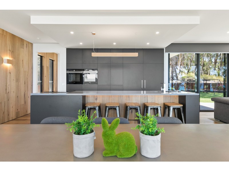 13 Skyline Court, Lorne VIC 3232