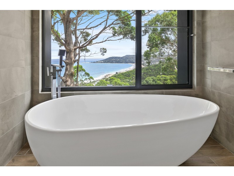 13 Skyline Court, Lorne VIC 3232