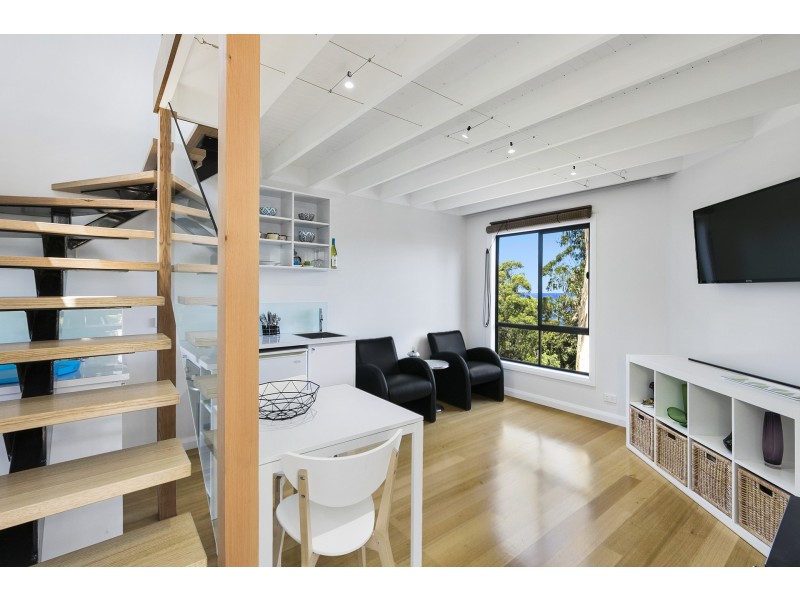 8 The Boulevarde, Wye River VIC 3221
