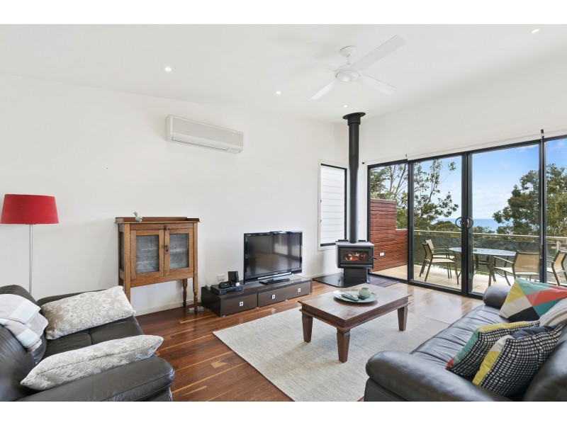 12 Normanby Terrace, Lorne VIC 3232