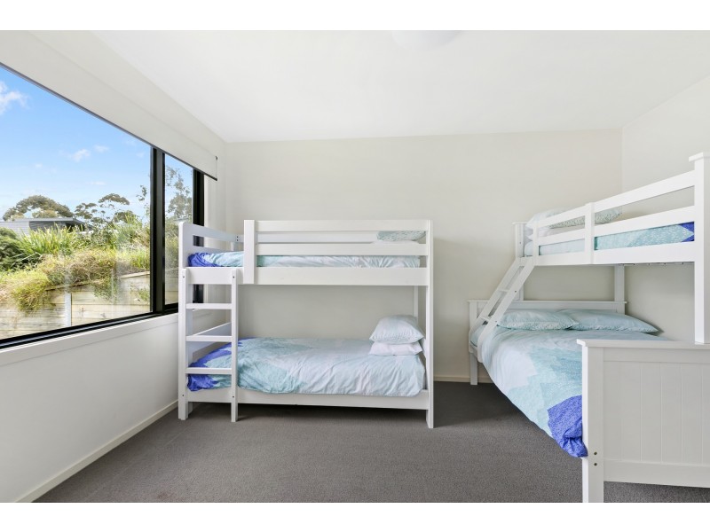 12 Normanby Terrace, Lorne VIC 3232