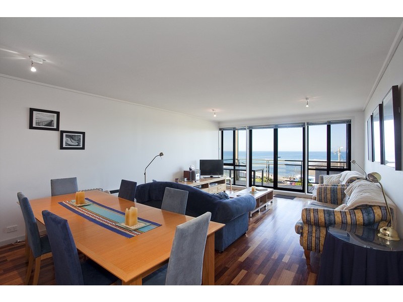 18/2-10 Ocean Road South, Lorne VIC 3232