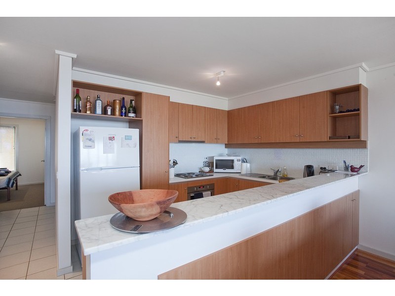 18/2-10 Ocean Road South, Lorne VIC 3232