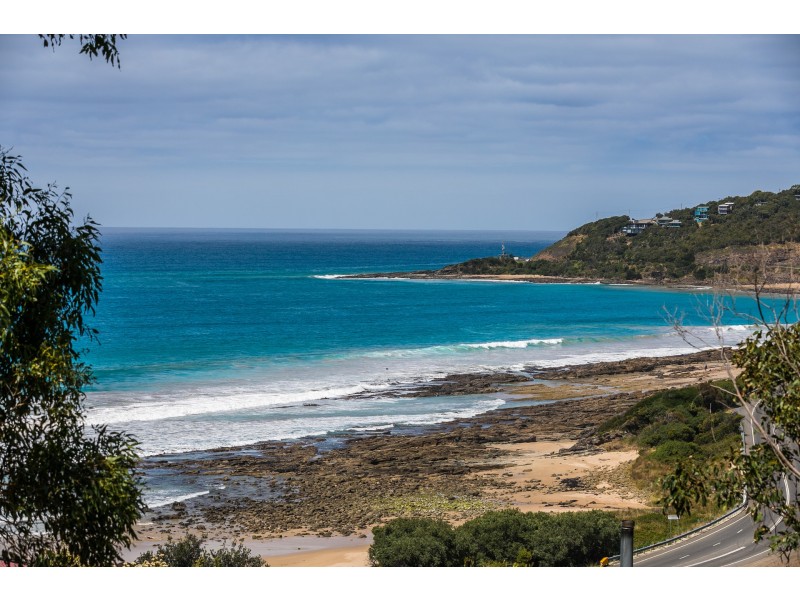 10 Olive Street, Separation Creek VIC 3221