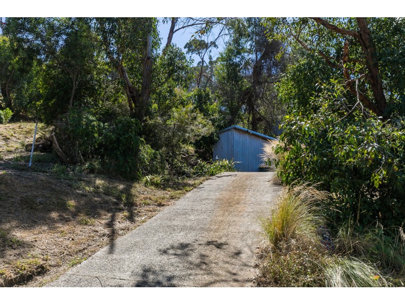 10 Olive Street, Separation Creek VIC 3221