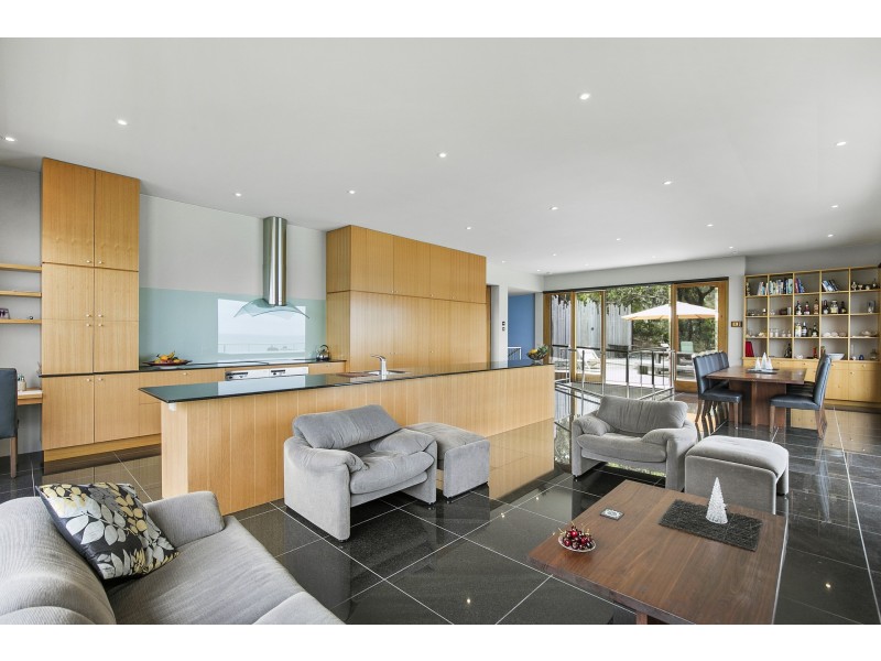 1223 Great Ocean Road, Lorne VIC 3232