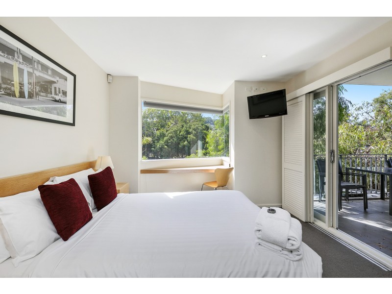 102A&B/35 Mountjoy Parade, Lorne VIC 3232