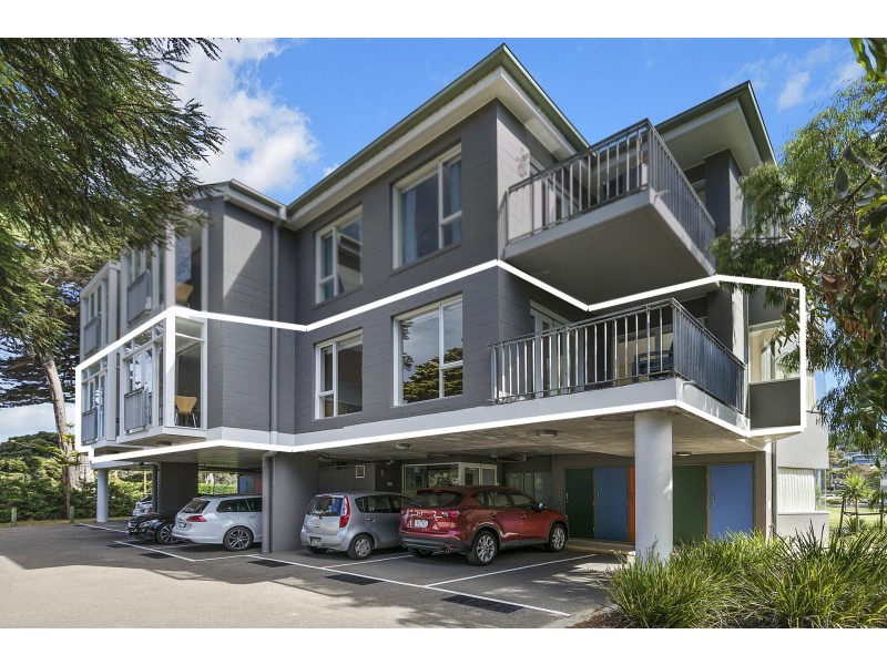 102A&B/35 Mountjoy Parade, Lorne VIC 3232