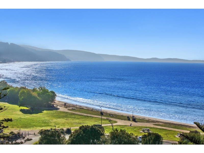 B311/148-174 Mountjoy Parade, Lorne VIC 3232