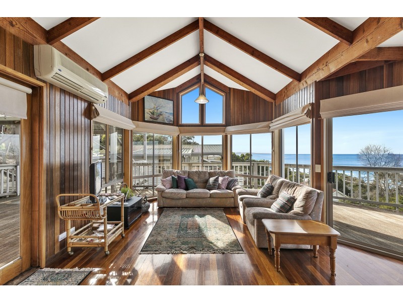 18 Dorman Street, Lorne VIC 3232