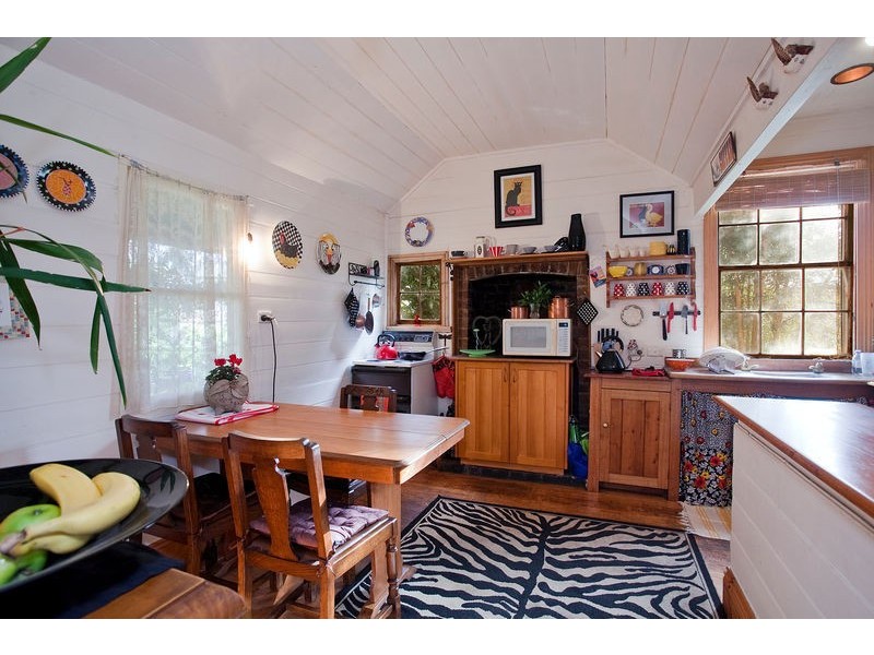 6 Jenner Street, Birregurra VIC 3242