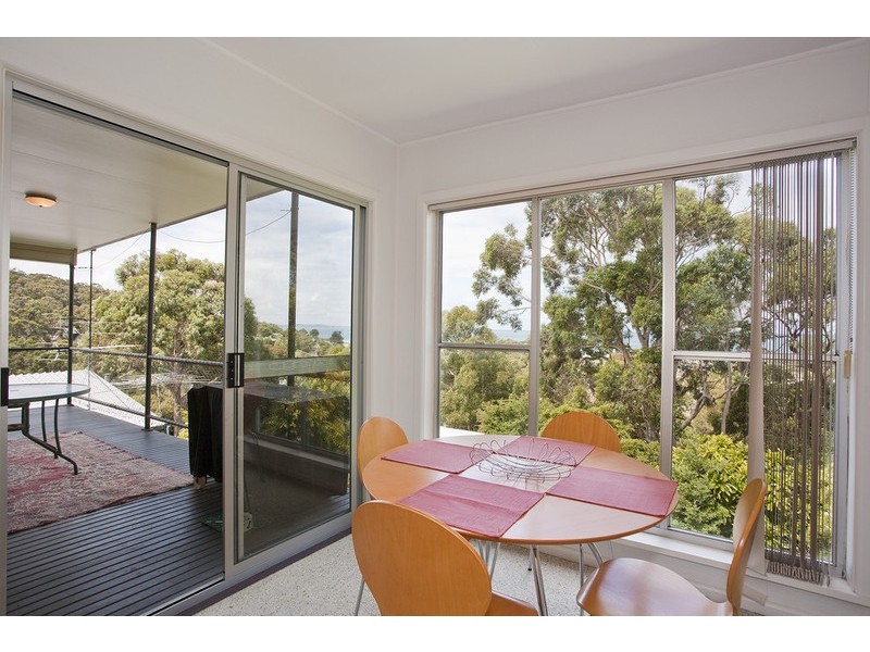 9 Grand Parade, Lorne VIC 3232
