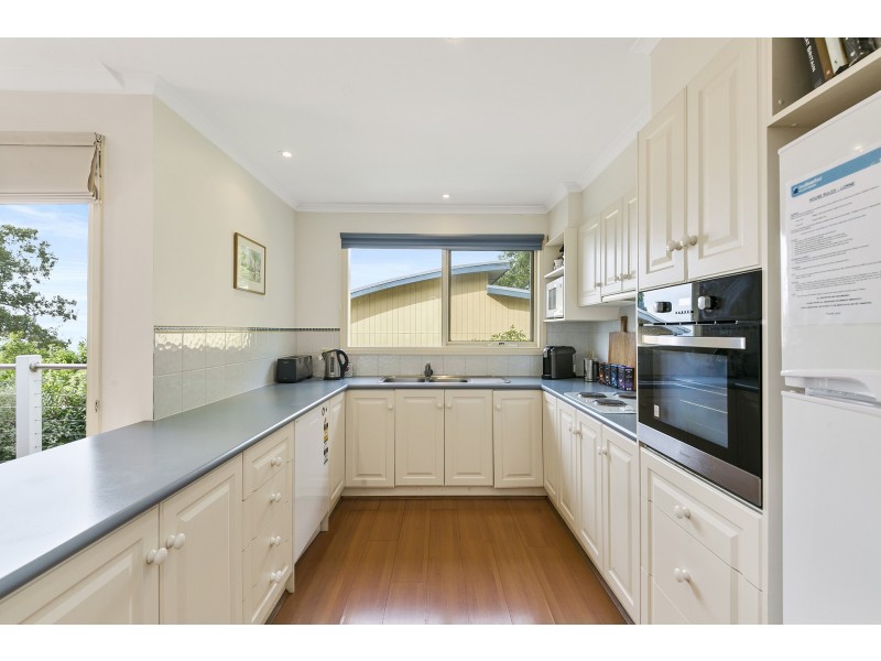 21 Holliday Road, Lorne VIC 3232