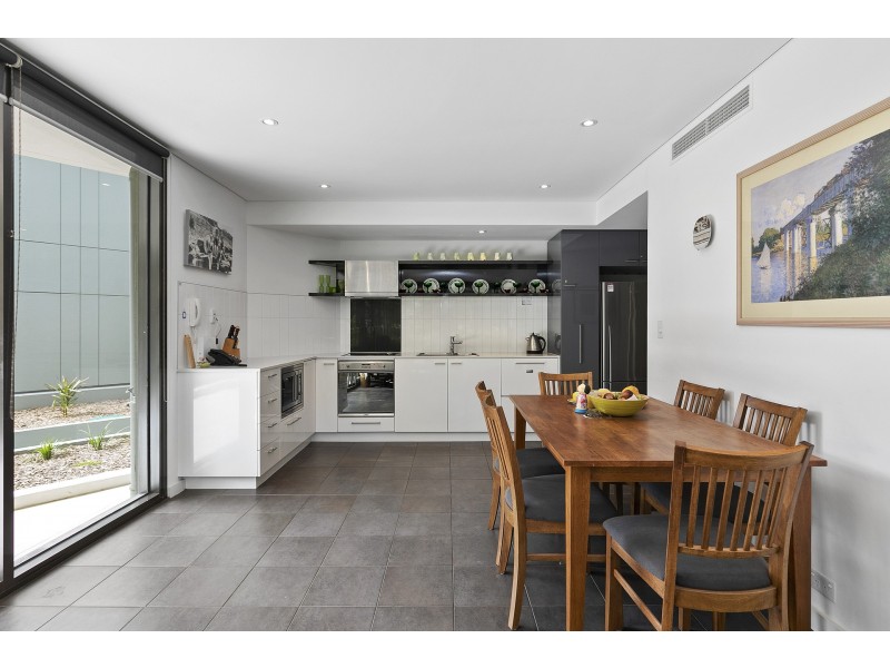 20/4 Smith Street, Lorne VIC 3232
