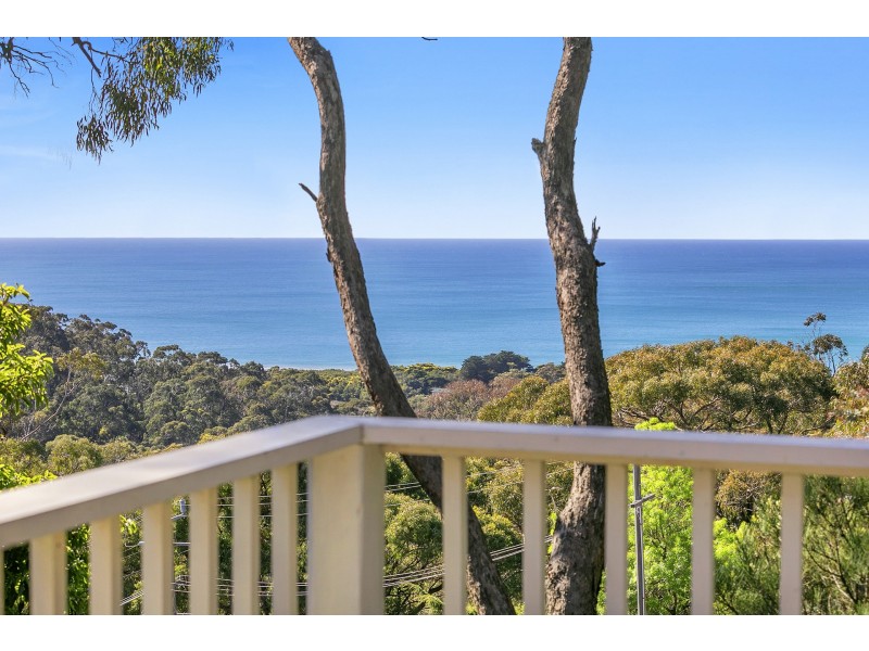 8 Heath Street, Lorne VIC 3232