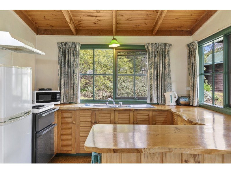 225 Pennyroyal Valley Road, Pennyroyal VIC 3235