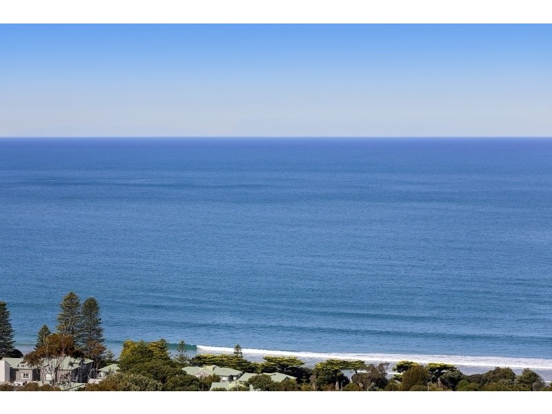 25 Toorak Terrace, Lorne VIC 3232