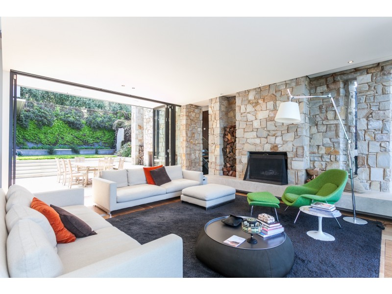 39 Hall Street, Lorne VIC 3232