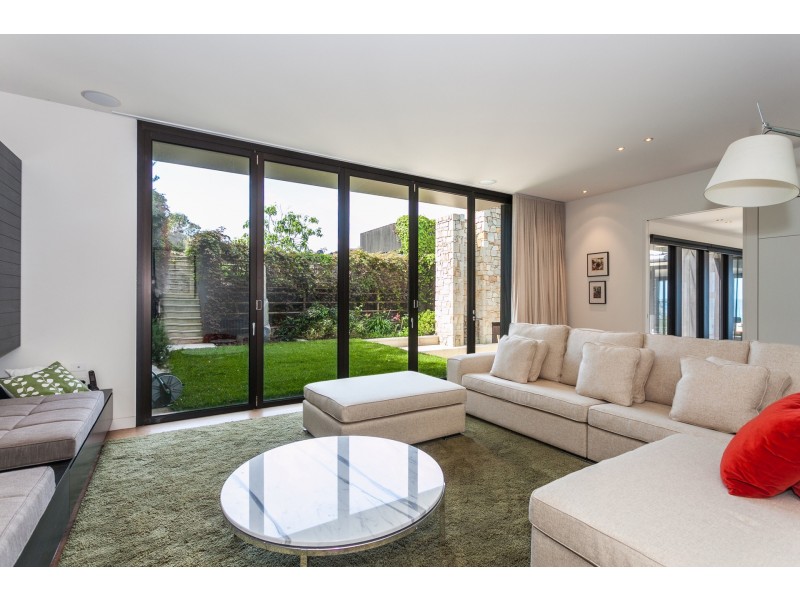 39 Hall Street, Lorne VIC 3232