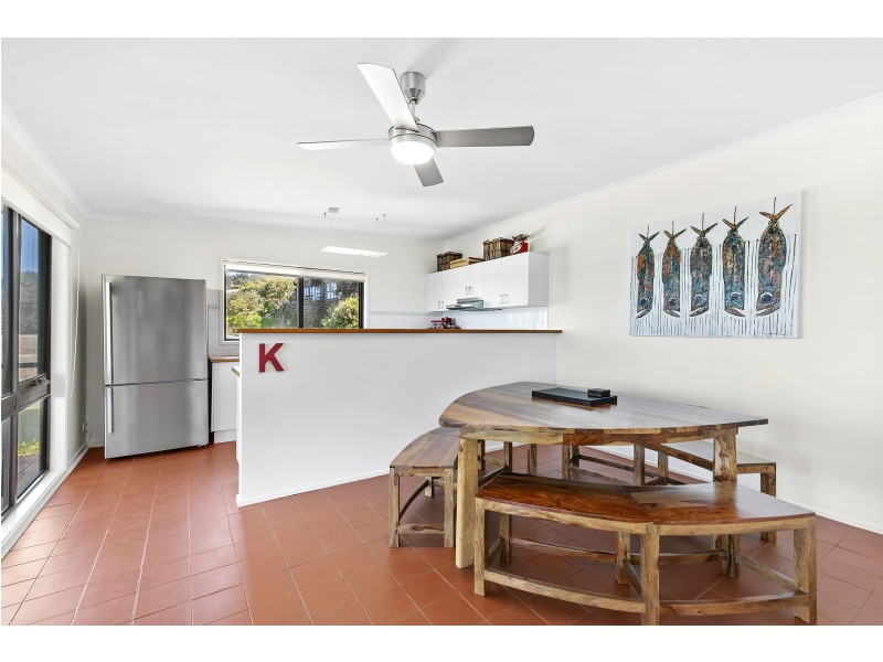 10 Tradewinds Avenue, Lorne VIC 3232