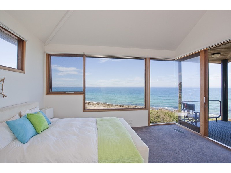 83 Hall Street, Lorne VIC 3232