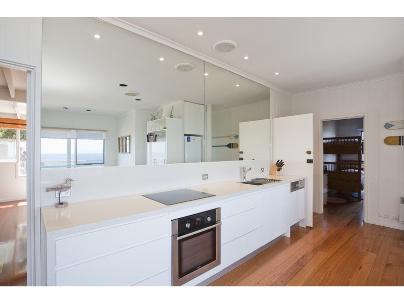 83 Hall Street, Lorne VIC 3232