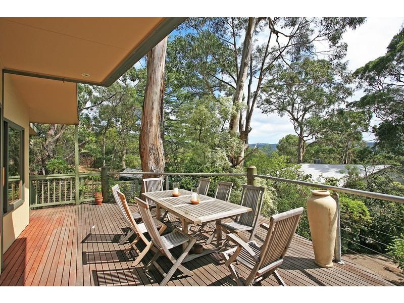 14a Charles Street, Lorne VIC 3232