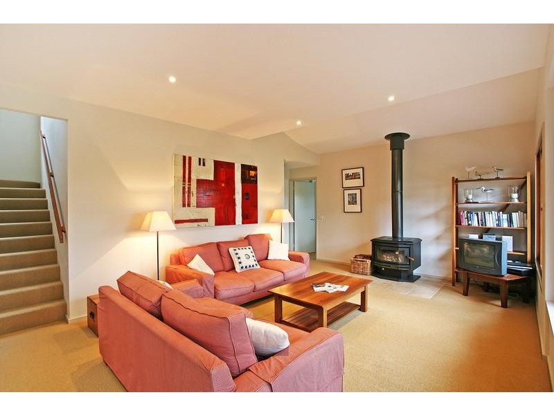 14a Charles Street, Lorne VIC 3232