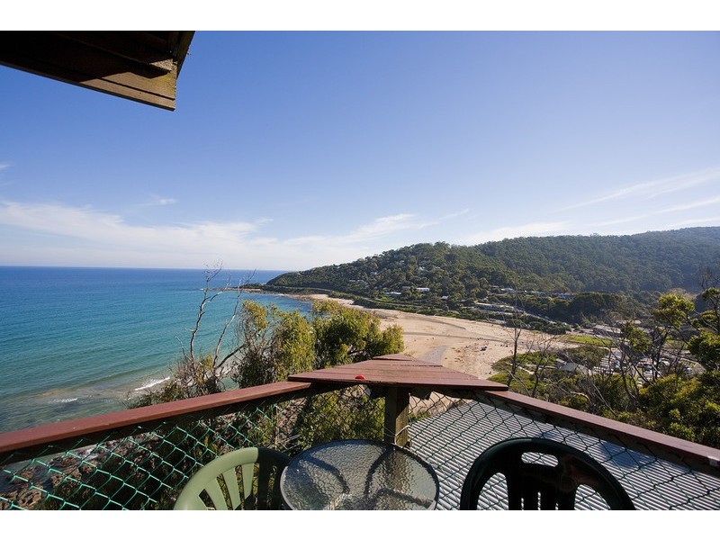 24 Iluka Avenue, Wye River VIC 3221