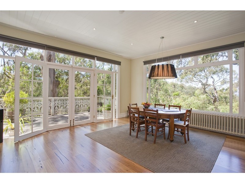 12 Gardiner Avenue, Lorne VIC 3232