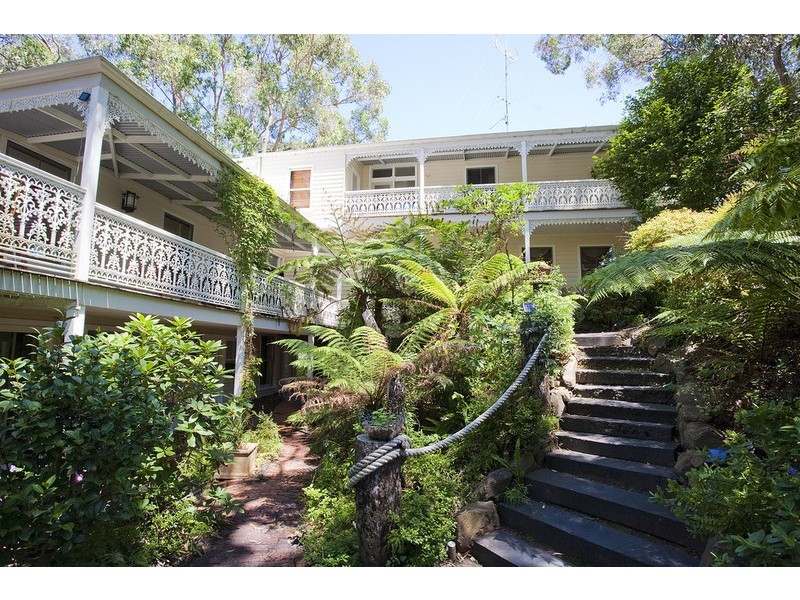 12 Gardiner Avenue, Lorne VIC 3232