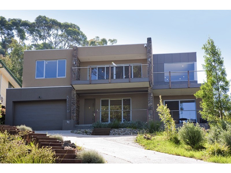 11 Richardson Boulevard, Lorne VIC 3232