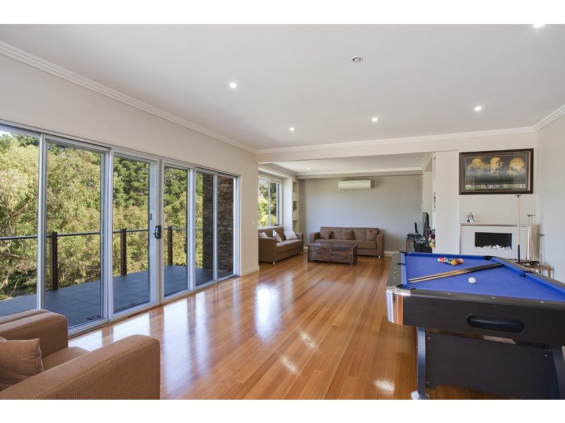 11 Richardson Boulevard, Lorne VIC 3232