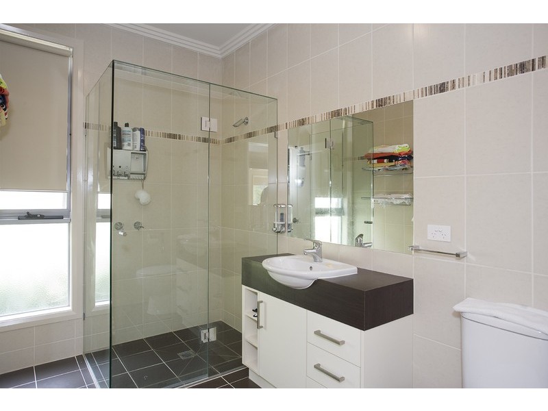 11 Richardson Boulevard, Lorne VIC 3232