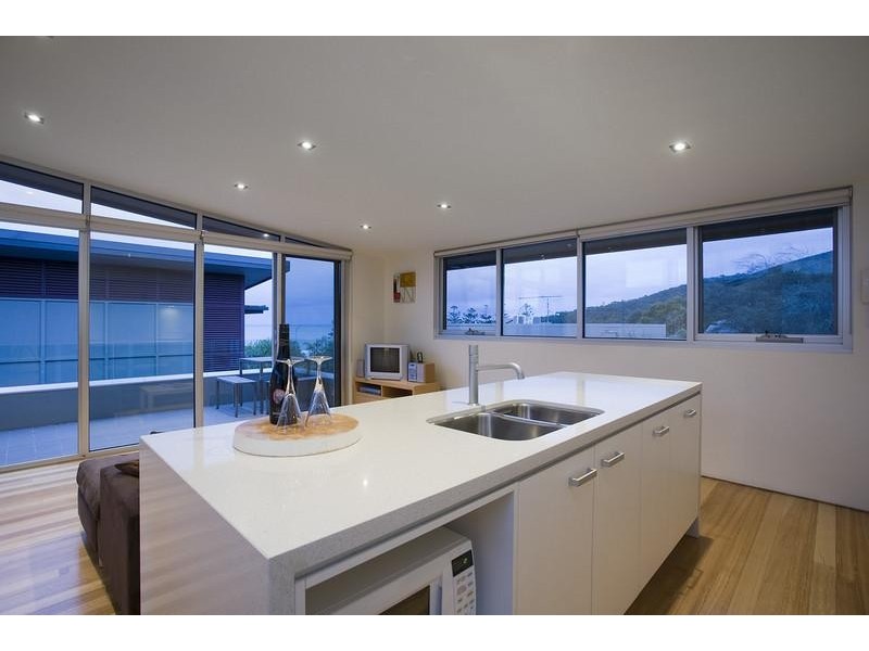 2/21 Smith Street, Lorne VIC 3232