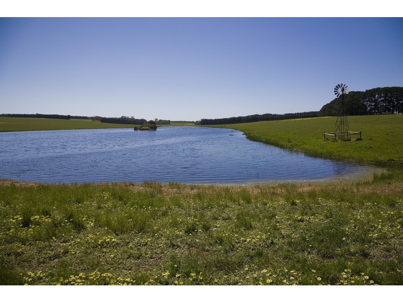 25 Collyers Road, Yeodene VIC 3249