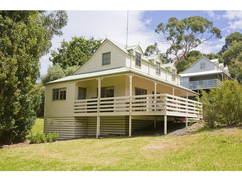 19 Polwarth Road, Lorne VIC 3232