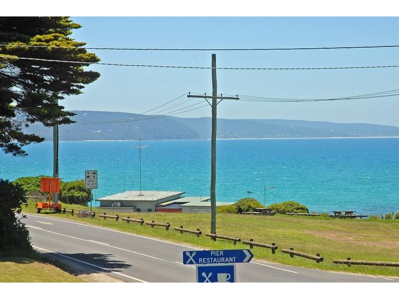 20 Ocean Road South, Lorne VIC 3232